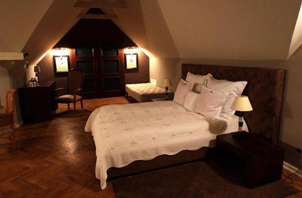 Villa Riccona Bronisze Oda fotoğraf